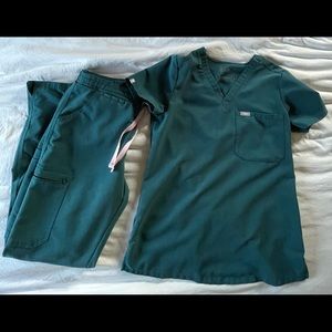 FIGS Caribbean Blue Scrub Set (Limited Edition)